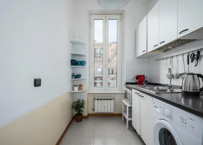 Flaminia Apartment-zeno 08 *